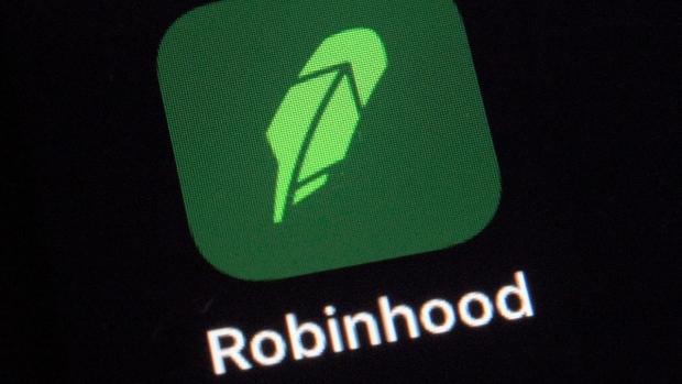 Robinhood makes its debut on Wall Street - CTV News